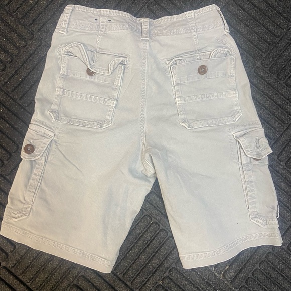 Shorts - Picture 3 of 4